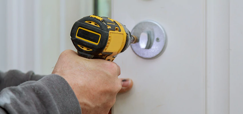 Street Locksmith For Smart Lock Repair in Union City, CA